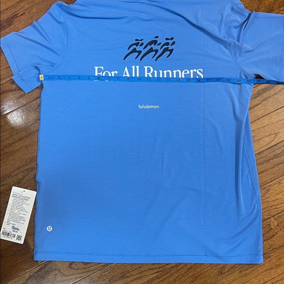 22. NWT Size 10 Blue Graphic Tee lululemon athletic shirt - Picture 2 of 3